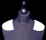 Medium White Shoulder Pads x20 Pairs - Click Image to Close